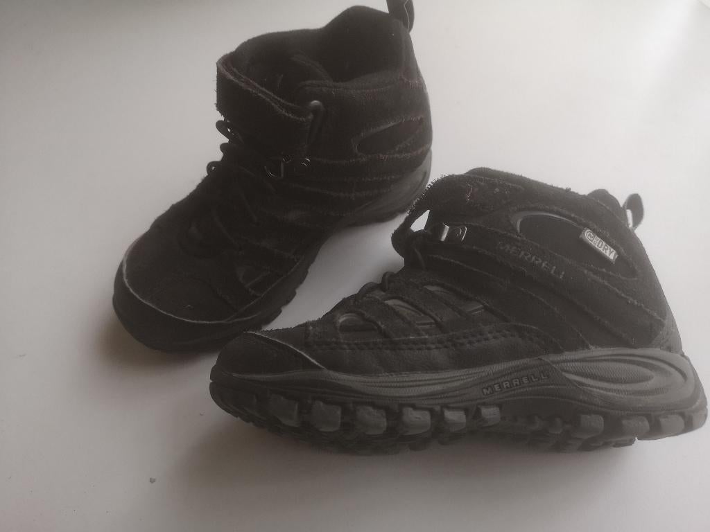 Kinderschoenen Merrell Zwart maat 28 Nieuw, Kinderen en Baby's, Kinderkleding | Schoenen en Sokken, Ophalen of Verzenden