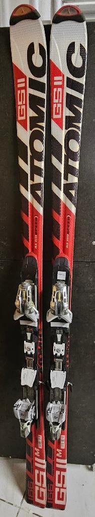 skis, Sport en Fitness, Skiën en Langlaufen, Ophalen, 160 tot 180 cm, Gebruikt, Atomic