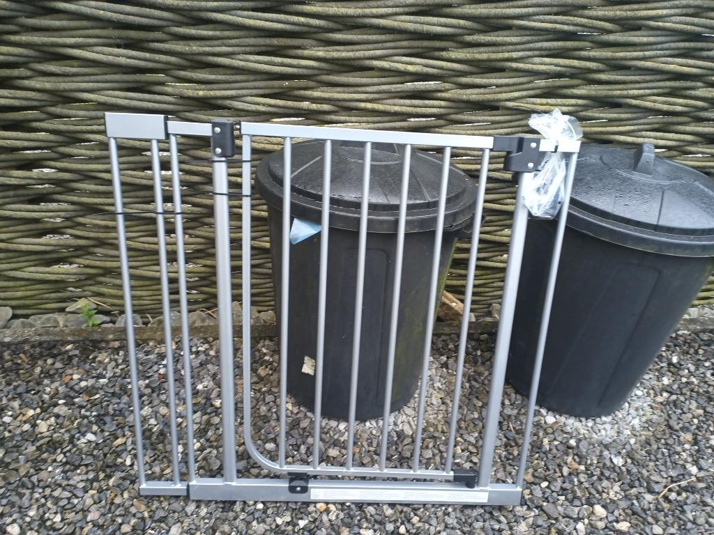 Barrière d'escalier !, Enfants & Bébés, Barrières, Barrière de sécurité, Comme neuf, Enlèvement, Métal ou Fer