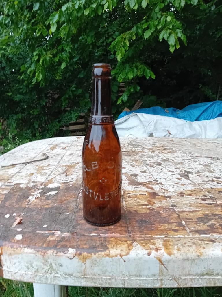 Oude vintage bierfles  trappist West Vleteren, Verzamelen, Biermerken, Ophalen of Verzenden, Gebruikt