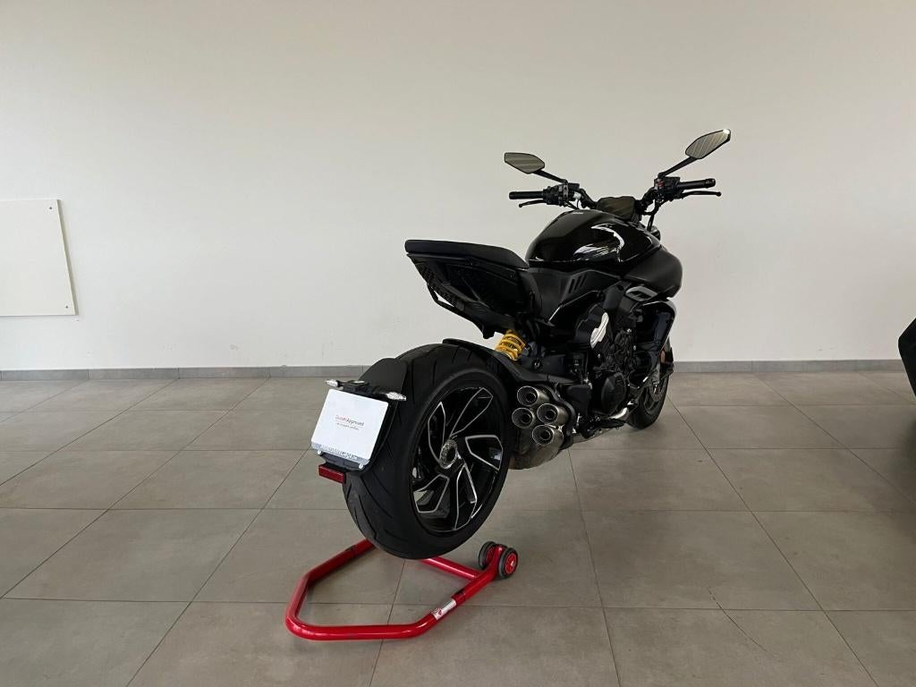 Ducati Diavel V4 - foto 2
