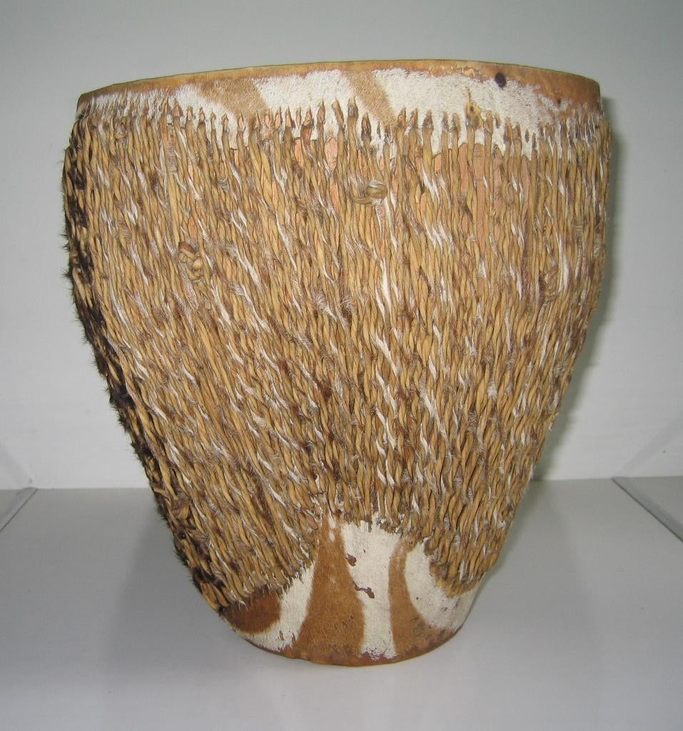 TAM-TAM D'AFRIQUE - 8130, Antiquités & Art, Enlèvement