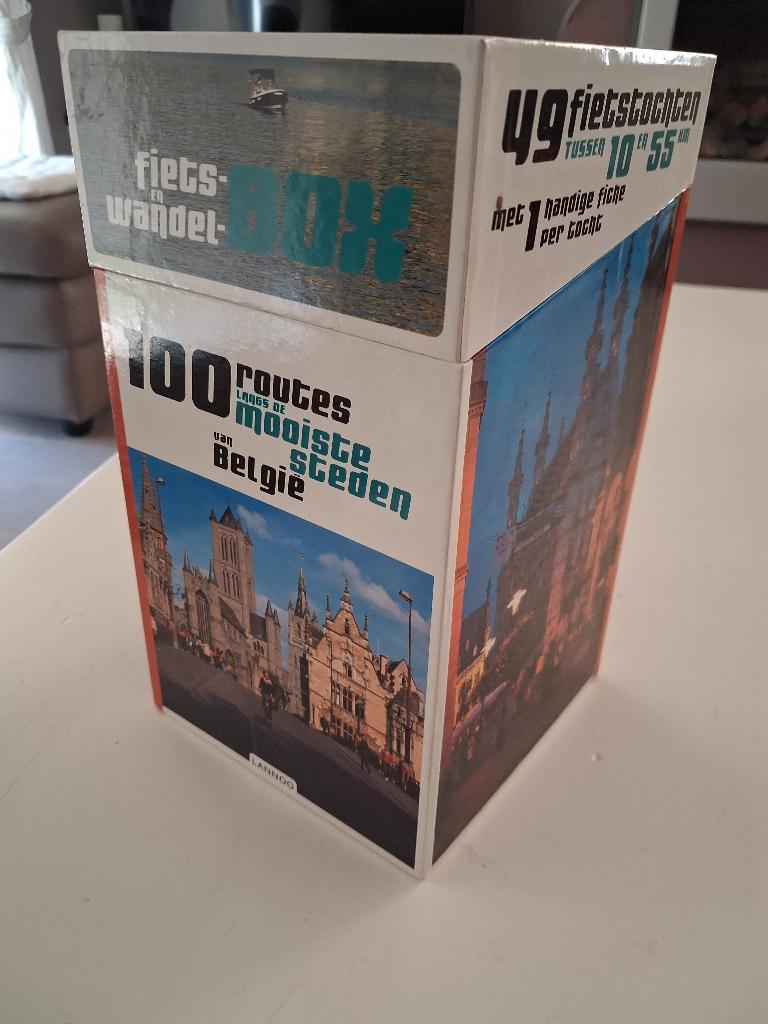 Fiets- en wandelbox België en fietsboxen West-Vlaanderen, Livres, Guides touristiques, Enlèvement ou Envoi