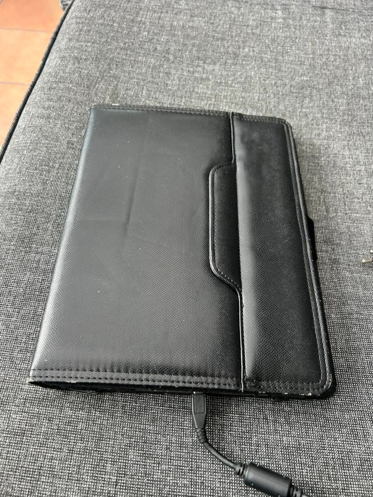 Tablette medion lifetab presque pas servi  !, Enlèvement ou Envoi, Utilisé