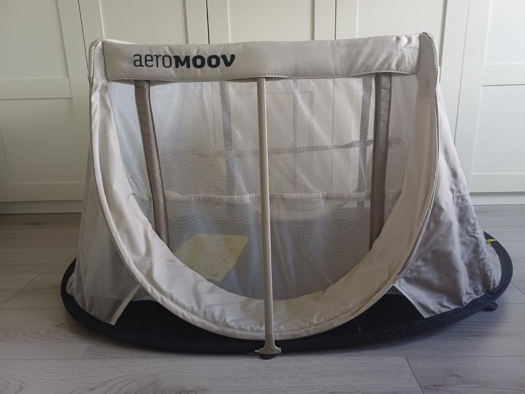 Aeromoov beige + accessoires, Ophalen, Zo goed als nieuw, Reisbedje