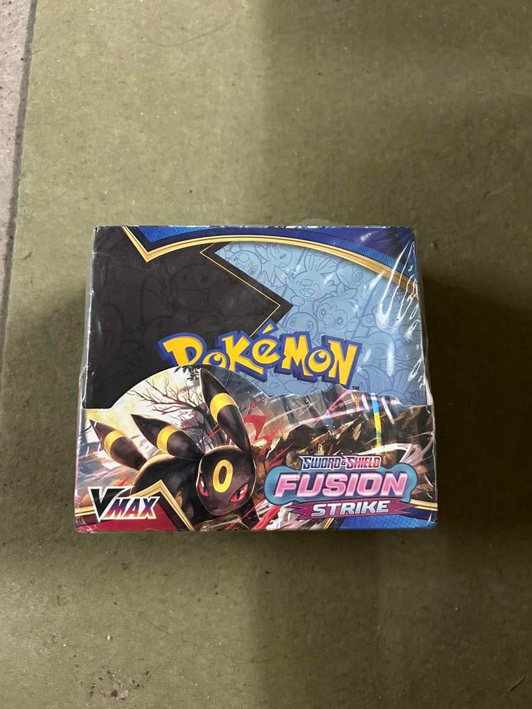 Display Pokemon ES, Hobby & Loisirs créatifs, Jeux de cartes à collectionner | Pokémon, Enlèvement ou Envoi, Neuf