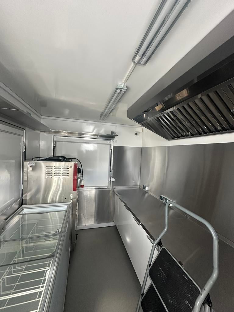 Ijskraam, Enlèvement