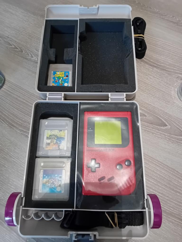 Game boy + game keeper + 6 spelletjes, Games en Spelcomputers, Spelcomputers | Nintendo Game Boy, Ophalen of Verzenden, Gebruikt
