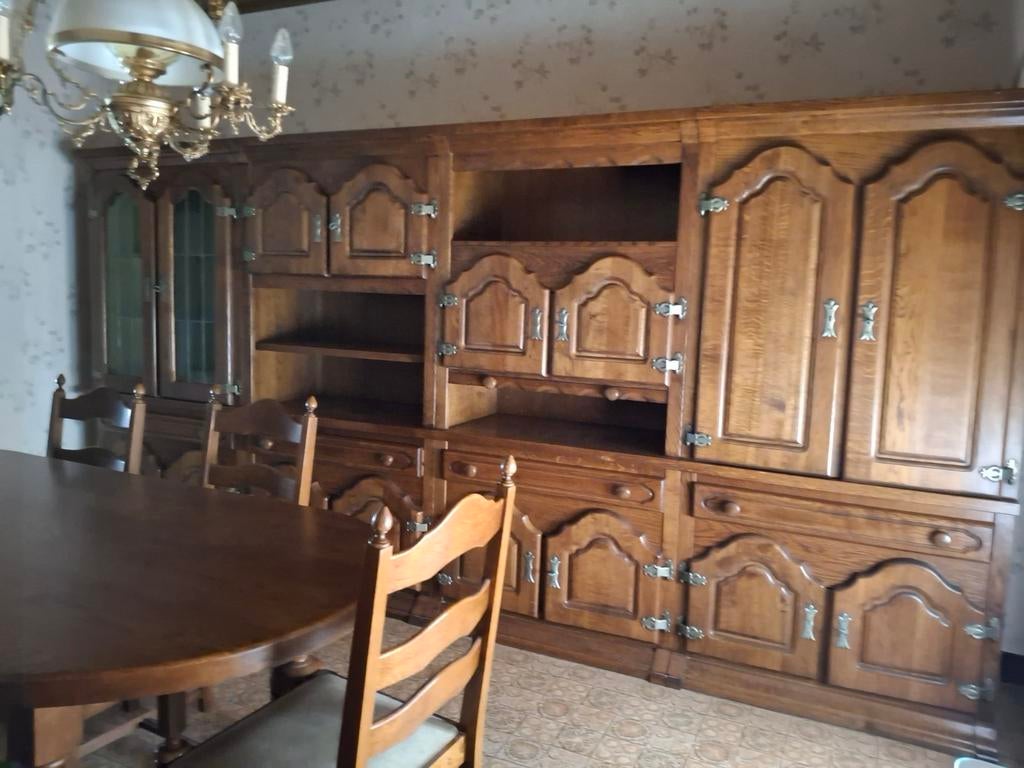 Eiken wandkast, Ophalen, Gebruikt