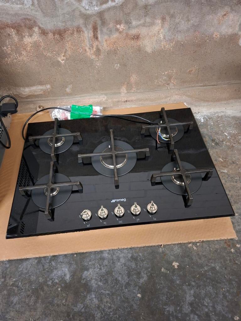 Smeg PV175N2 kookplaat gas, Elektronische apparatuur, Ophalen, Gas