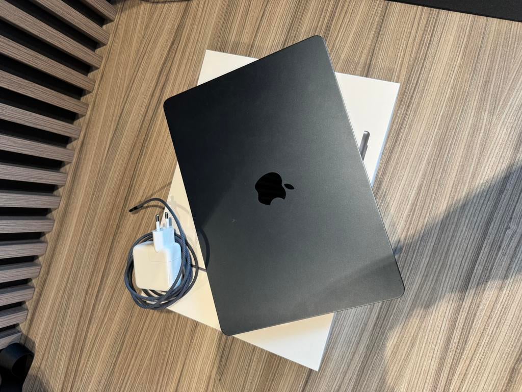 Macbook Air M2 - 2022, Ophalen, Zo goed als nieuw