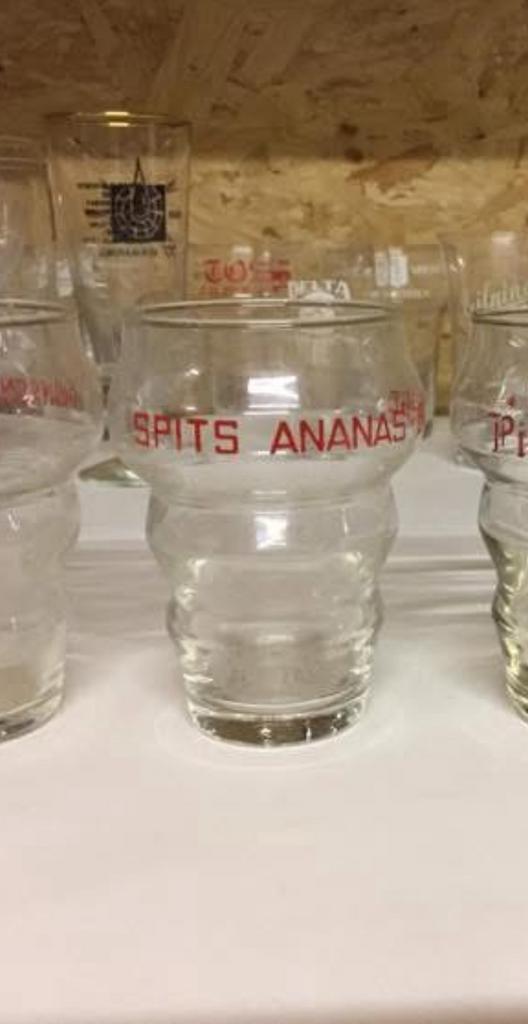 Oude bierglazen, Ophalen of Verzenden, Zo goed als nieuw