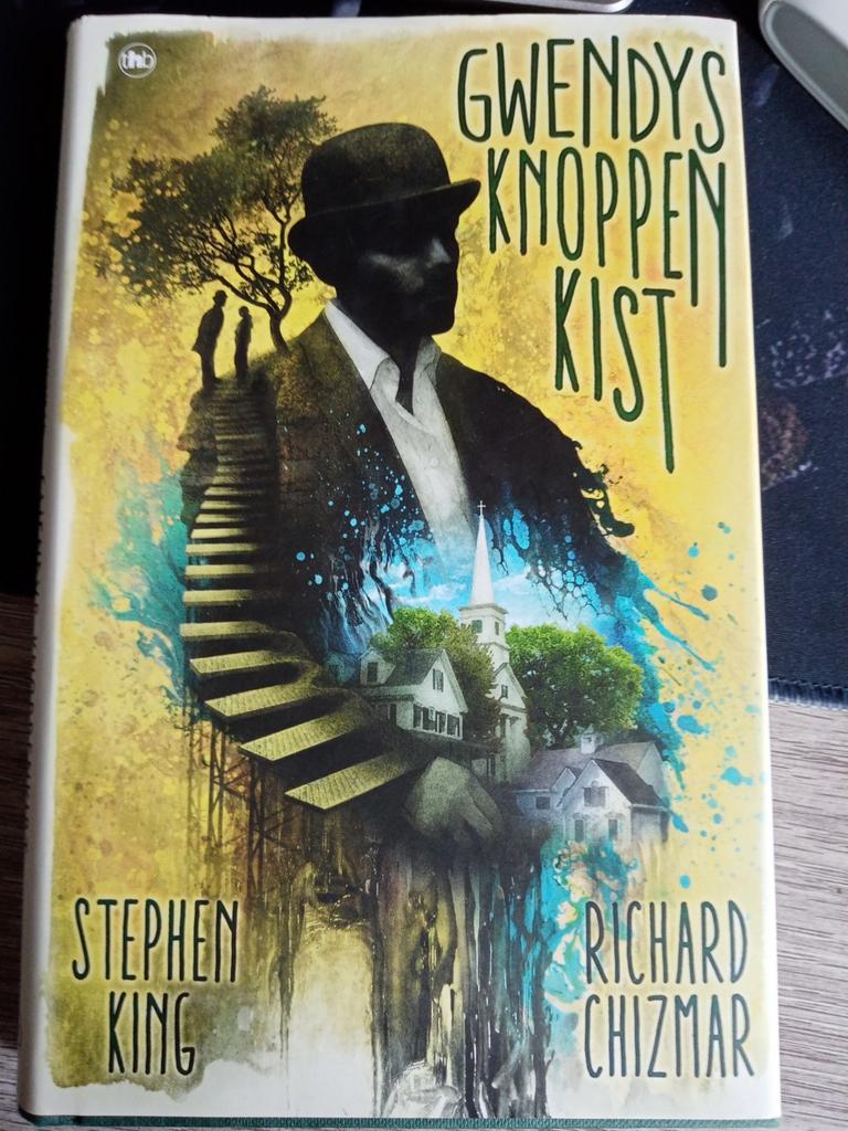 Gwendy's knoppen kist - Stephen King en Richard Chizmar, Boeken, Fantasy, Ophalen, Zo goed als nieuw, Stephen King