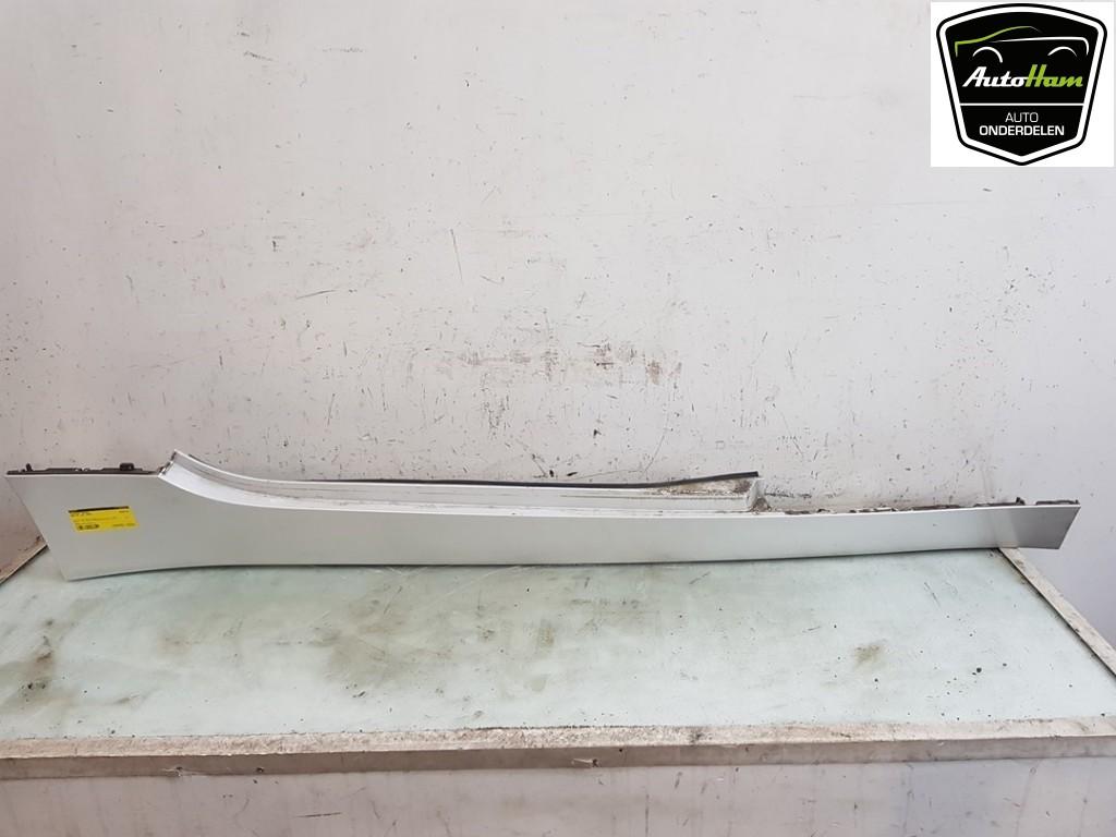 JUPE LATERALE DROIT BMW Z4 Roadster (E89) (|51127231078|), Autos : Pièces & Accessoires, Utilisé, Droite, BMW