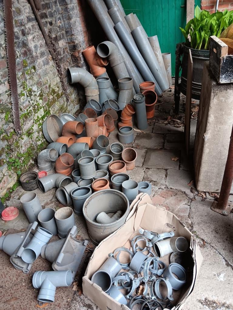 Pvc stukken en buizen, Ophalen, PVC