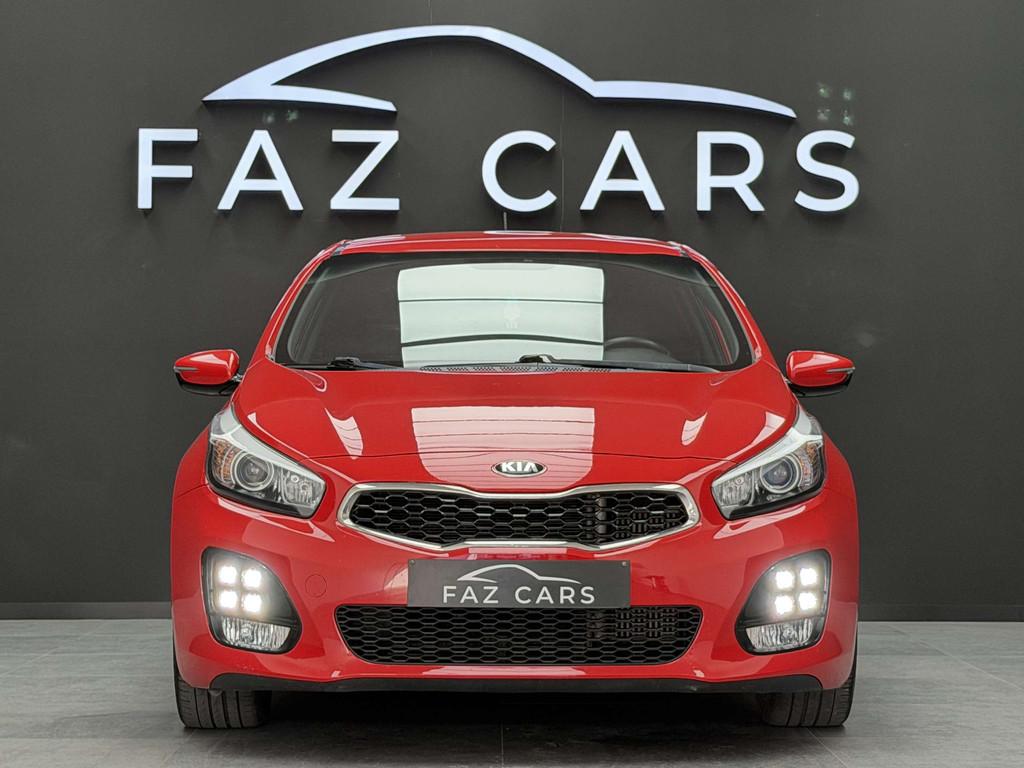 Kia Ceed / cee'd 1.6 CRDI GT Line * JANTES + CAMERA + GARANT, Auto's, Kia, Stof, Gebruikt, 4 cilinders, 136 pk
