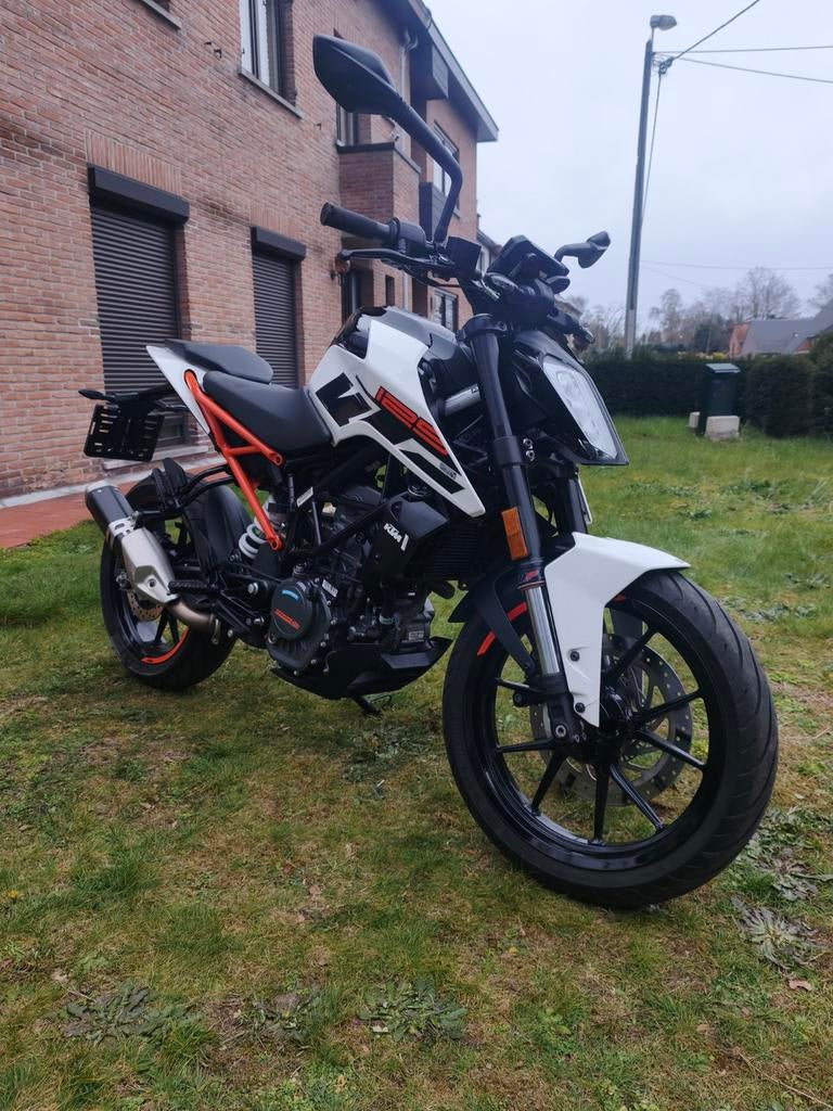 KTM Duke 125 ALLEEN 1270KM!!!, Motos, Motos | KTM, Particulier, Enlèvement