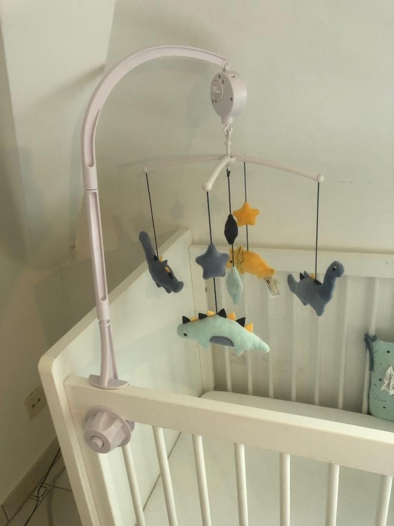 Mobile musical, Enlèvement, Comme neuf