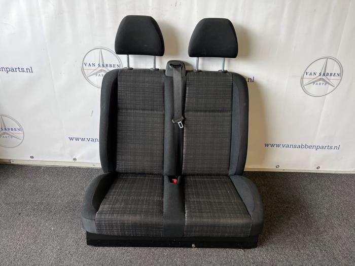 Banquette avant droit d'un Mercedes Vito, Autos : Pièces & Accessoires, Habitacle & Garnissage, Mercedes-Benz, Utilisé, 3 mois de garantie