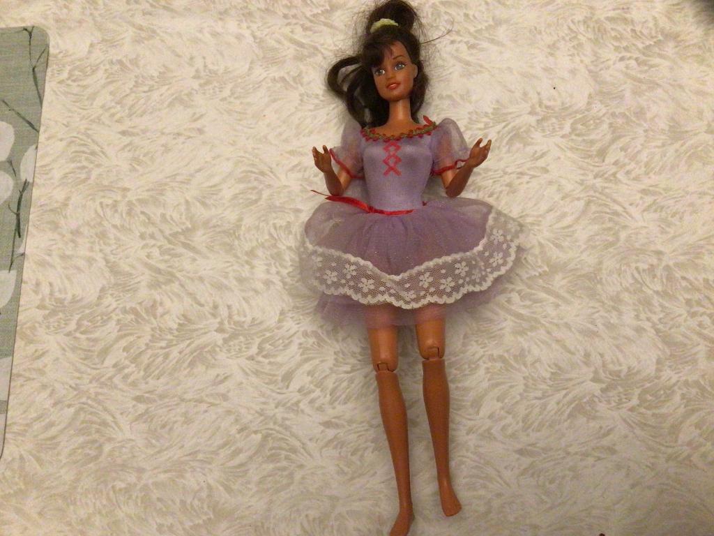 Barbie met scharnierende ledematen, Kinderen en Baby's, Speelgoed | Poppen, Ophalen of Verzenden, Barbie