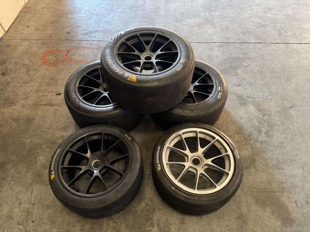 Jantes Porsche Racing à écrou central, Autos : Pièces & Accessoires, Enlèvement, Utilisé, Porsche