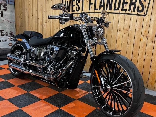 Harley-Davidson Breakout (bj 2025), Motoren, Motoren | Harley-Davidson, Via Galileo Galilei 1
30033   Noale, IT, Aprilia, Bedrijf