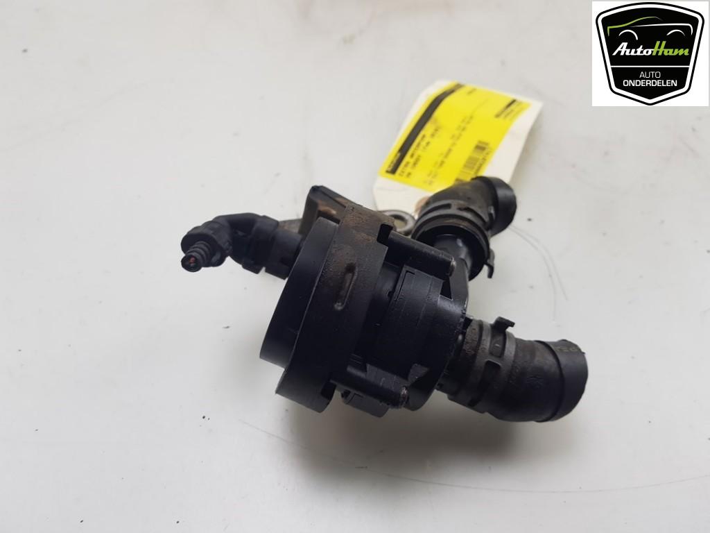 EXTRA WATERPOMP Volkswagen Caddy IV (|5Q0965567J|), Gebruikt, Volkswagen