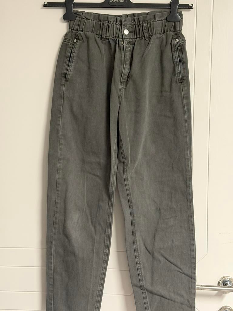 Nieuwstaat jeugdige broek van Camaïeu (38), Ophalen, Zo goed als nieuw, Maat 38/40 (M), Lang