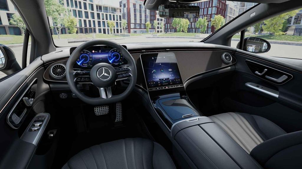 Mercedes-Benz EQE-Klasse 300 Berline AMG Line | Panoramisch, Auto's, Automaat, Gebruikt, 750 kg, Zwart