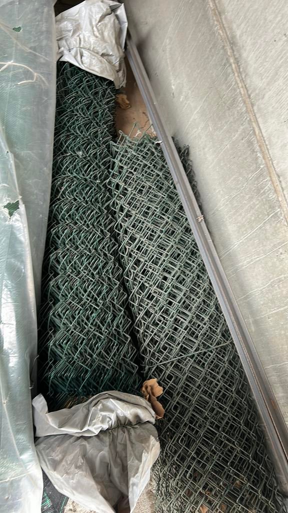 Omheining: draad + zichtdoek(groen), Ophalen, Zo goed als nieuw