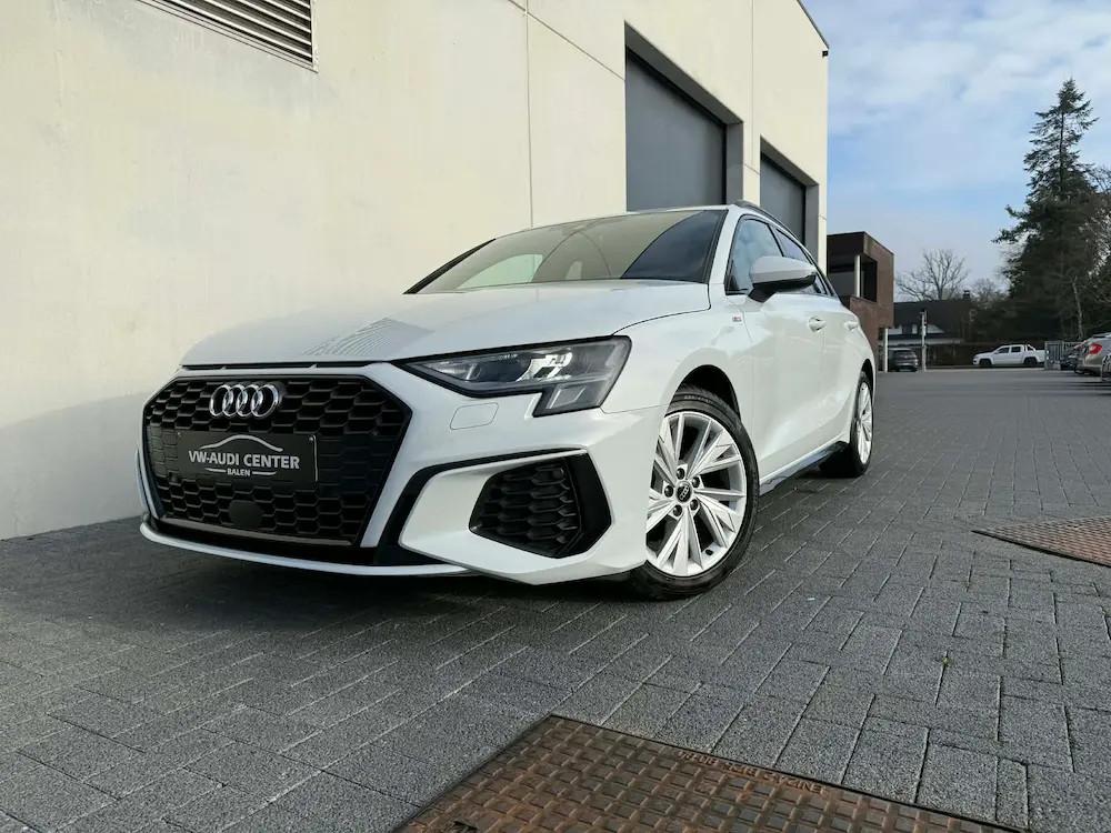 Audi A3 SPORTBACK 1.0TSI 110PK WIT S-LINE (automatique), https://public.car-pass.be/vhr/f9b22cda-f8d9-4879-9b93-c5c64da47e57, Achat