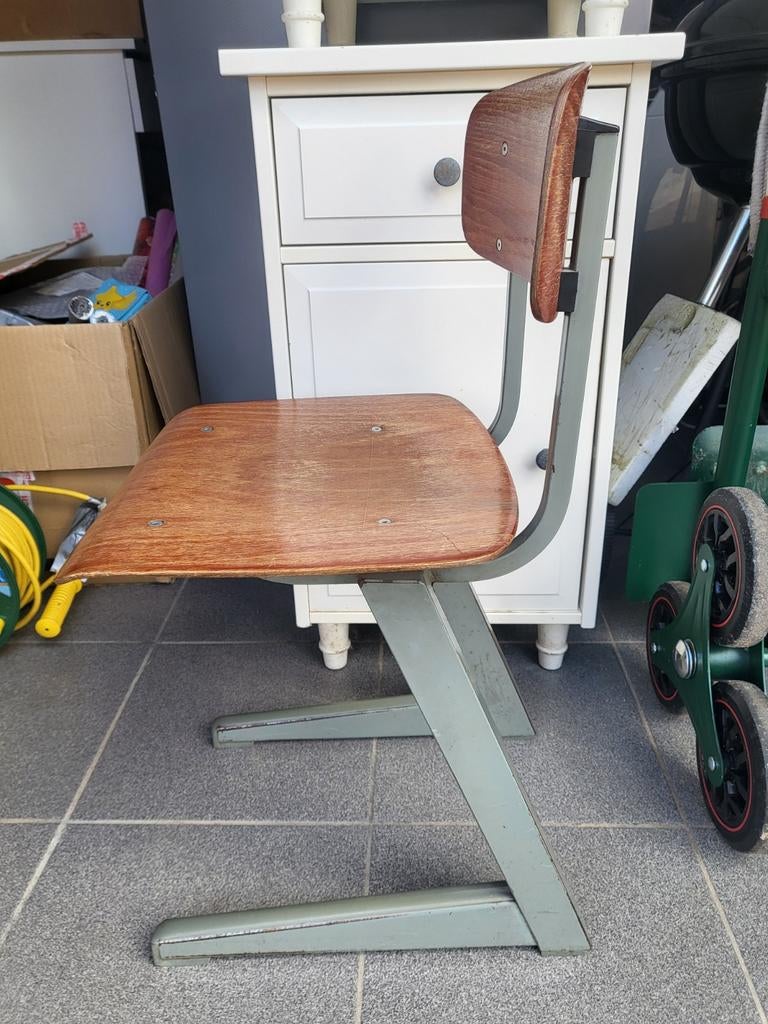 Kinder school stoeltje, Kinderen en Baby's, Ophalen, Gebruikt