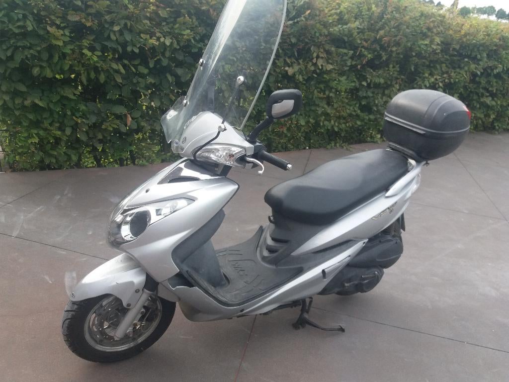 scooter sym 125 vs, Vélos & Vélomoteurs, Scooters | SYM, Enlèvement