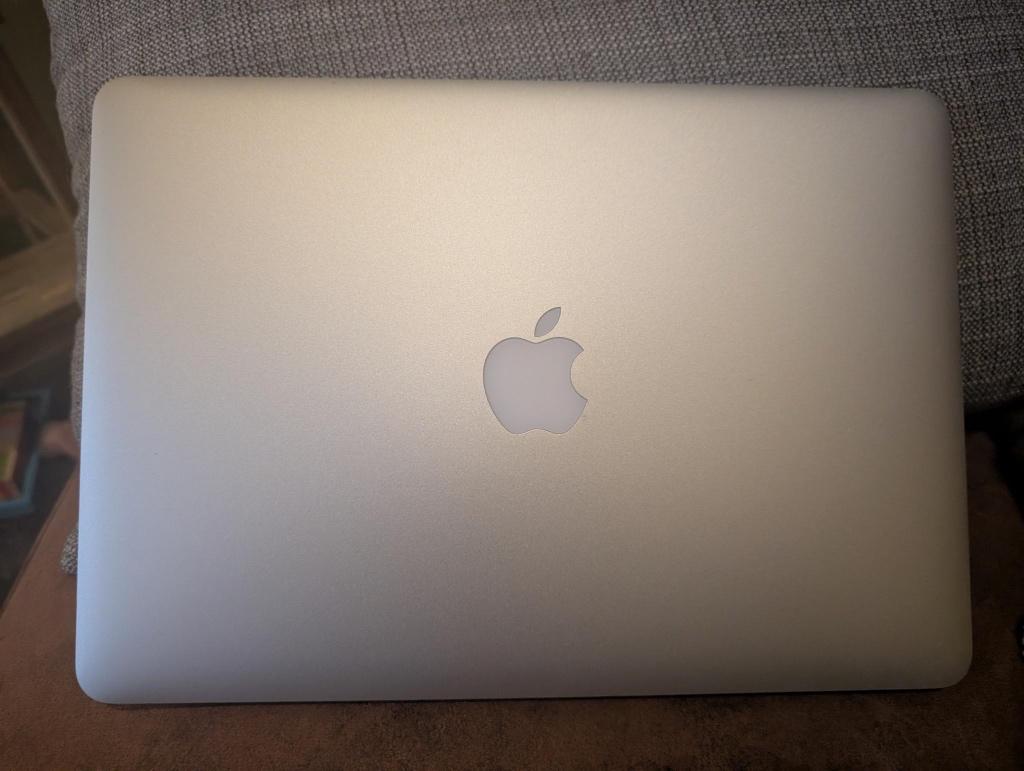 MacBook Air (13-inch, 2017), Informatique & Logiciels, Apple Macbooks, Utilisé, MacBook Air, 13 pouces, Moins de 2 Ghz, 128 GB ou moins