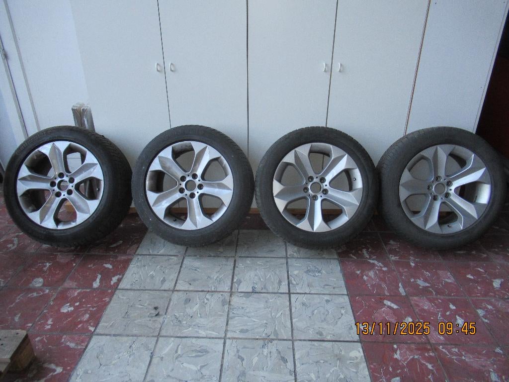 BMW X6 set winter velgen & banden, Auto-onderdelen, Gebruikt, 255 mm, Winterbanden, Band(en)