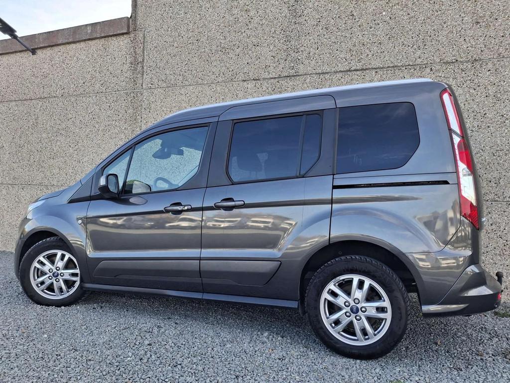 Ford Tourneo Connect 1.5 Tdci Titanium (EU6.2) 13.215 € ht, Achat, Euro 6, Entreprise, Boîte manuelle