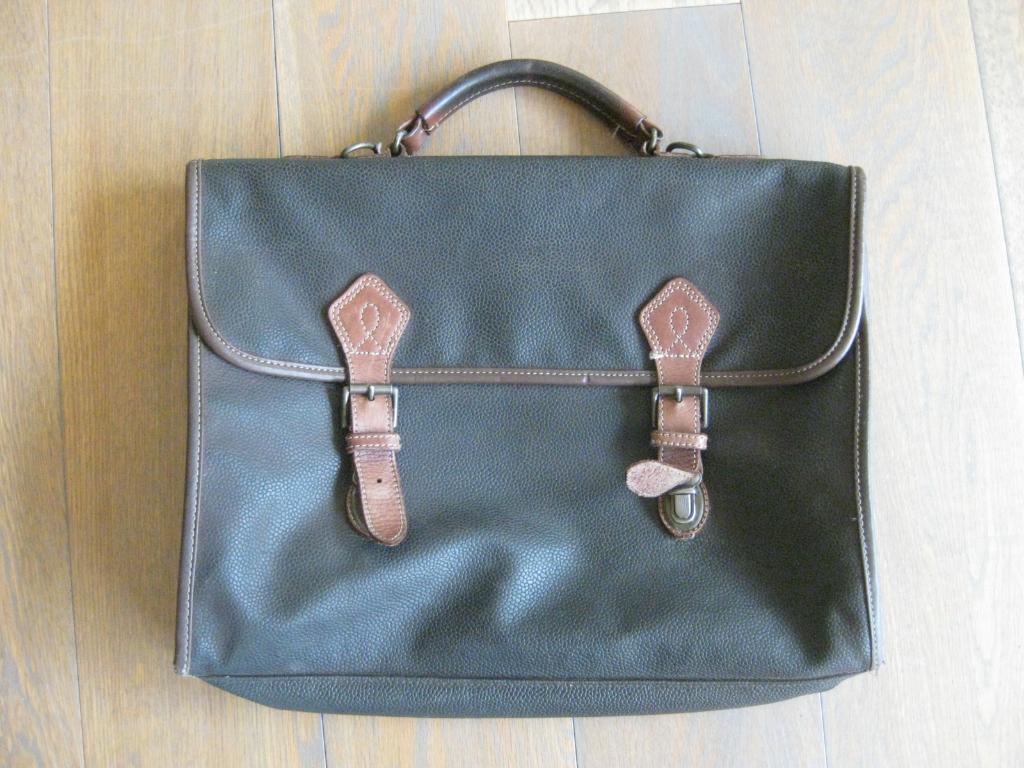 Boekentas Esprit, 30 tot 40 cm, Bruin, Aktetas of Boekentas, Ophalen of Verzenden