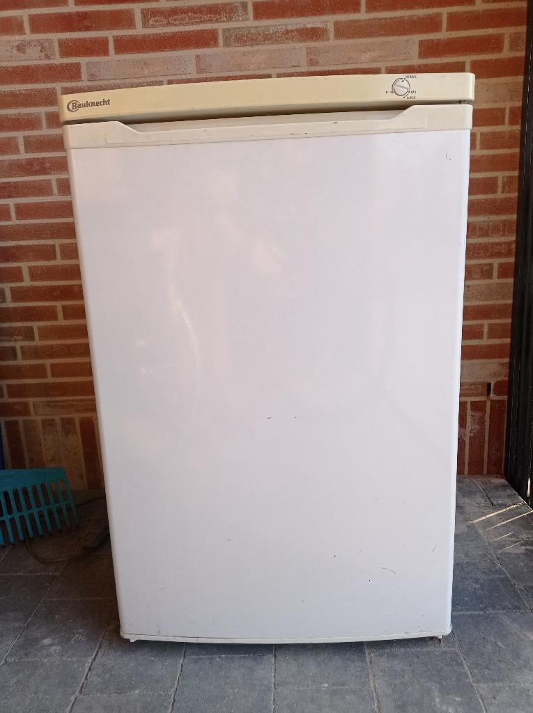 Diepvries tafelmodel Bauknecht, Elektronische apparatuur, Vriezers en Diepvrieskisten, Gebruikt, Minder dan 85 cm, Minder dan 60 cm