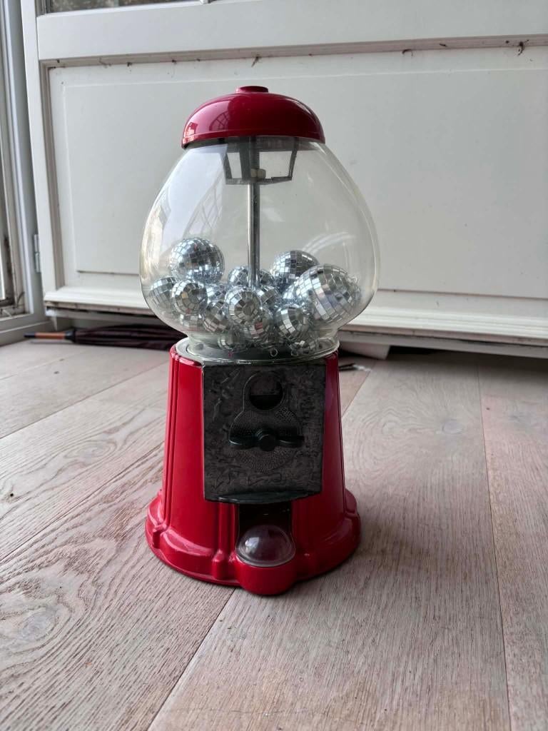 Retro kauwgomballen automaat, Verzamelen, Ophalen