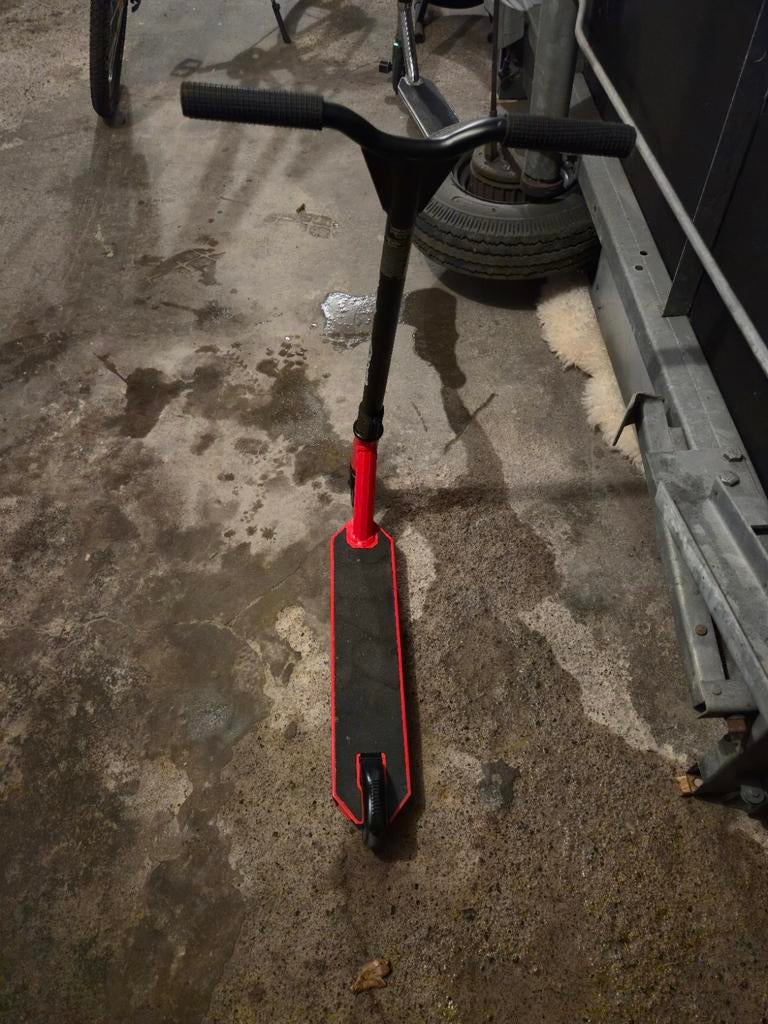 Trotinette enfant., Enlèvement