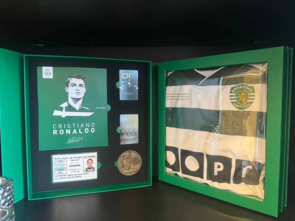 Cristiano Ronaldo Debuutbox, Verzamelen, Ophalen of Verzenden, Nieuw, Shirt
