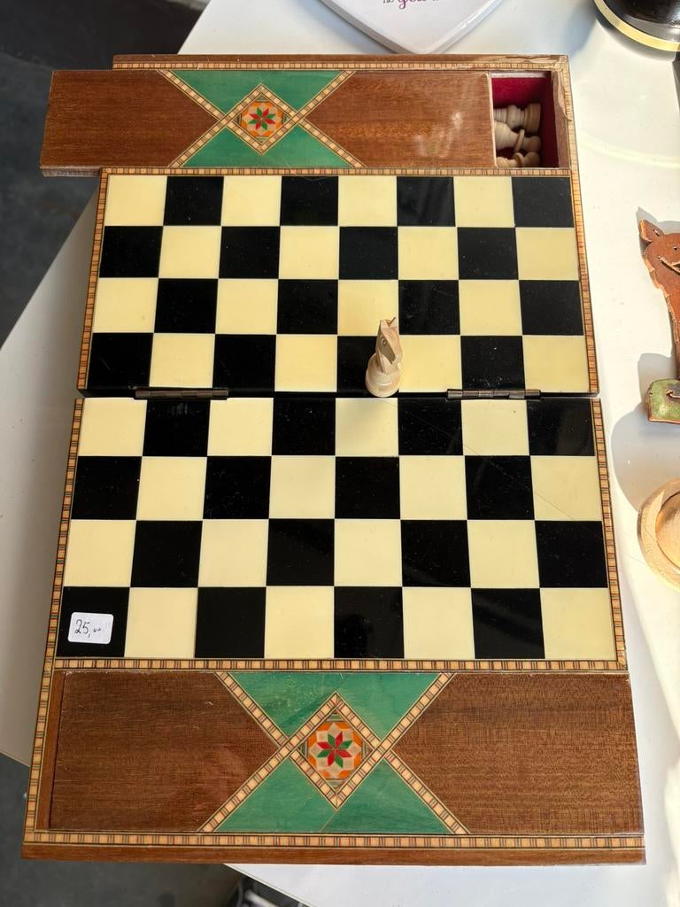 2 houten schaakborden, Hobby en Vrije tijd, Gezelschapsspellen | Bordspellen, Een of twee spelers, Ophalen, Zo goed als nieuw