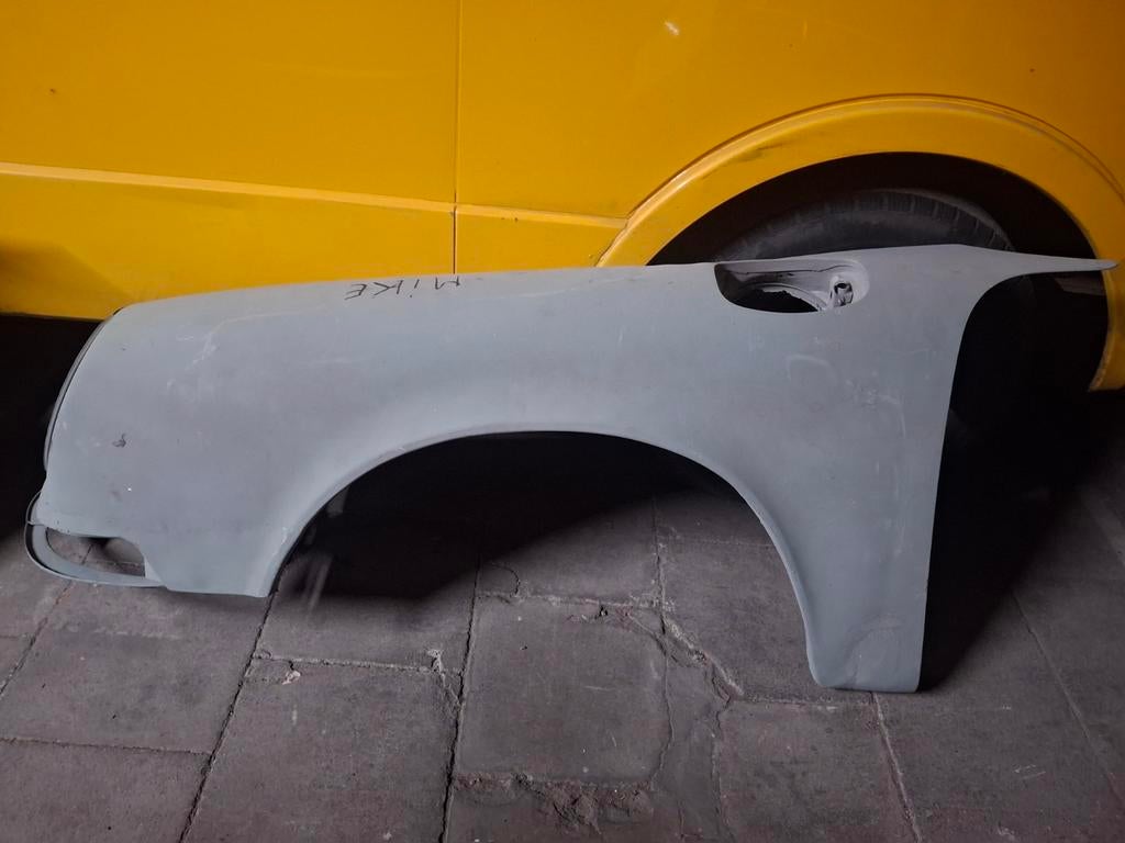 2 voorvleugel links Porsche 911 type F, Voor, Porsche