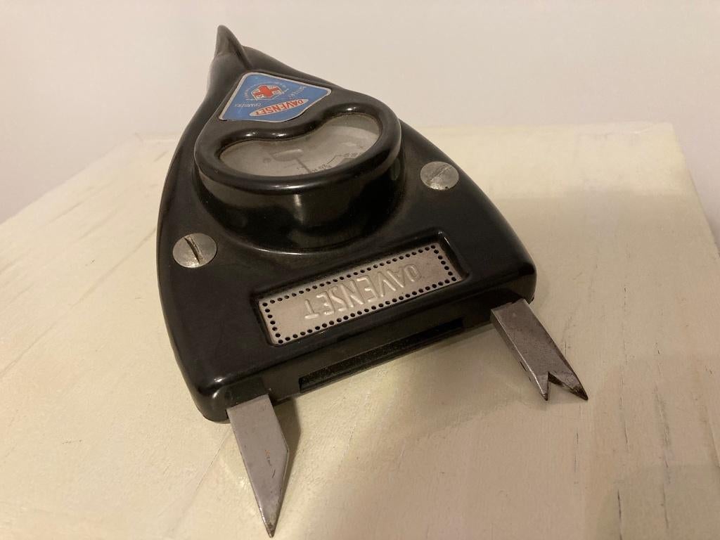 Vintage Davenset Battery cell tester en bakélite, Antiquités & Art, Enlèvement ou Envoi