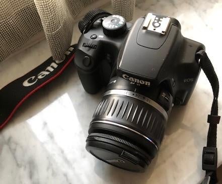 Appareil photo Canon EOS 1000, Enlèvement ou Envoi, Comme neuf