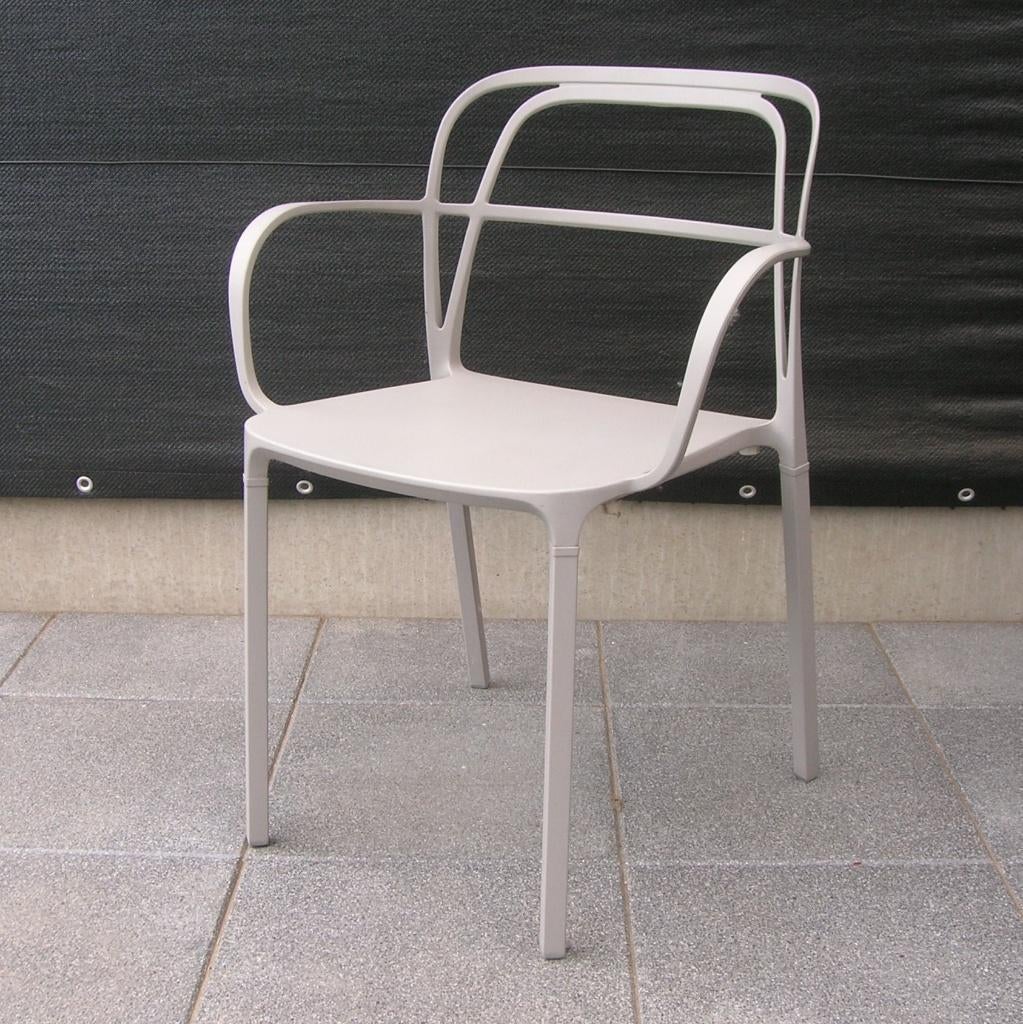 Pedrali design stoel “ INTRIGO ”, Maison & Meubles, Chaises, Enlèvement, Comme neuf, Gris, Une