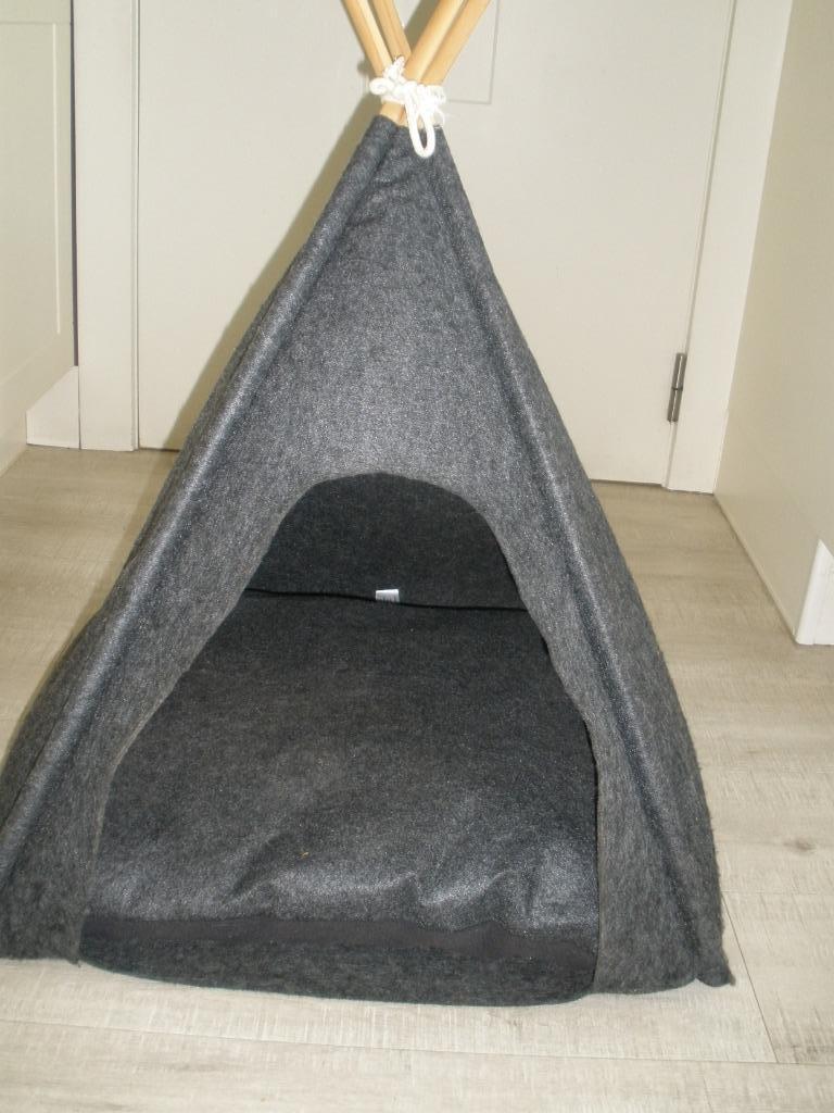 Tente Tipi / Niche pour chat et pour petits chiens, Enlèvement ou Envoi, Comme neuf