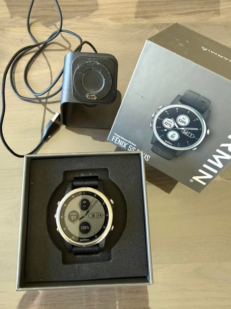 Fenix 5s Plus, Ophalen, Gebruikt