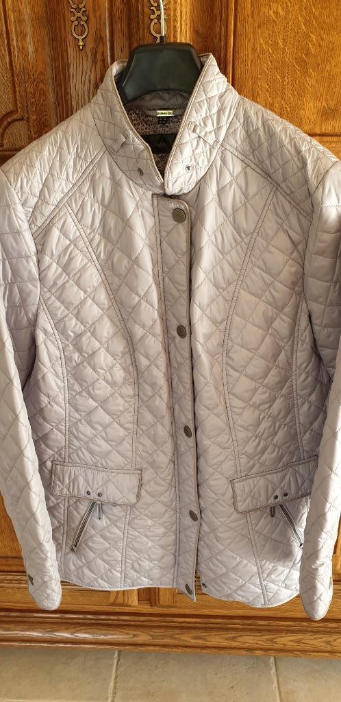 Damesjas tussenseizoen, Enlèvement ou Envoi, Comme neuf