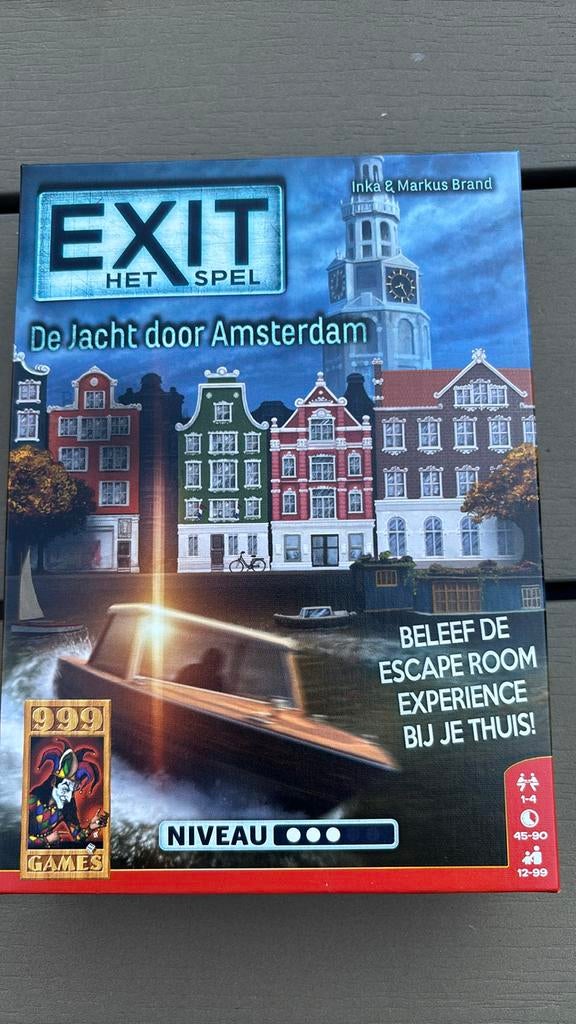 Exit - de jacht door Amsterdam - escape game, Ophalen of Verzenden, Zo goed als nieuw